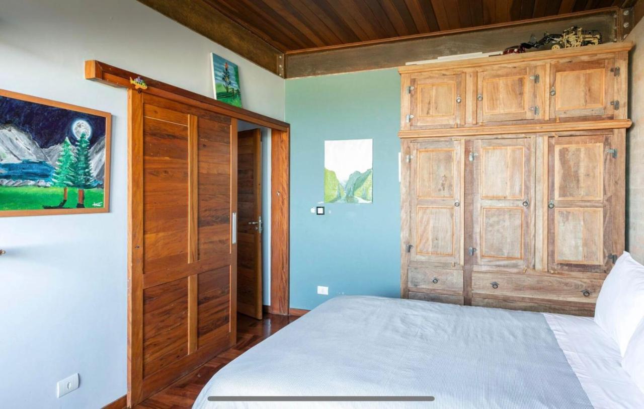 Casa De Vidro Com Vista Mantiqueira - Com Cafe E Staff Villa Campos do Jordao Dış mekan fotoğraf